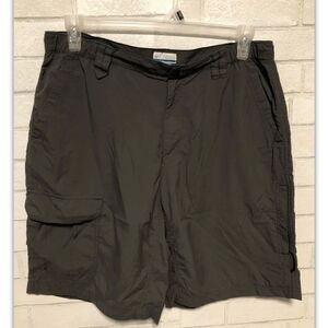 Columbia Cargo Shorts Mens L Dark Grey Elastic Waist Mesh Lined Nylon Swim Hike